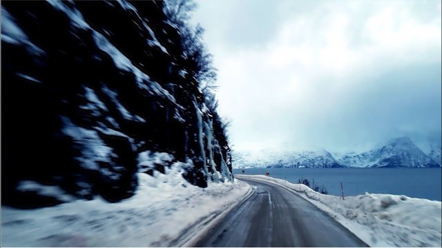 Kolejna odwilż, zima w Norwegii, ciężarówka  - Storslett, Tromsø #13