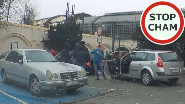 Bójka francuskiego kierowcy z taksówkarzami we Wrocławiu
