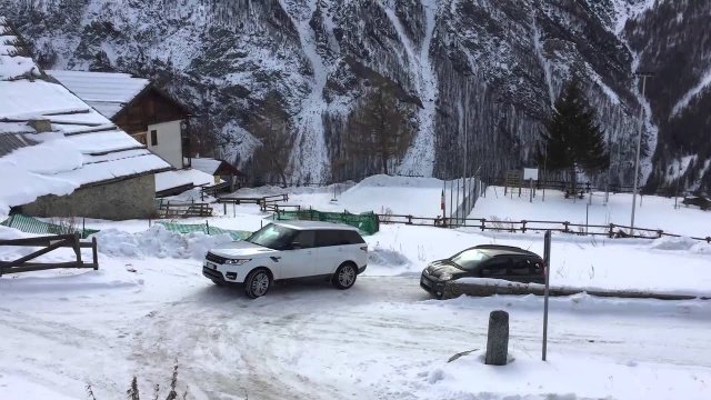 Zima vs Range Rover vs Fiat Panda