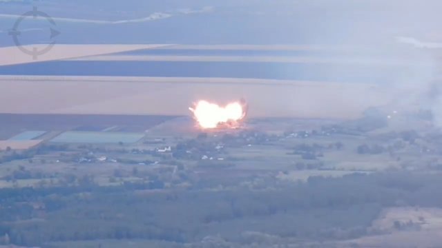 Film w lepszej rozdzielczości przedstawiający rosyjski SU-30 zestrzelony przez Siły Ukraińskie
