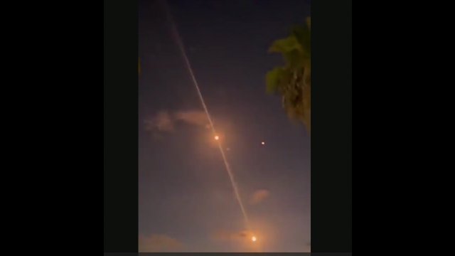 Izrael zestrzeliwuje rakiety za pomocą laserów. "Iron Beam" w akcji [WIDEO]