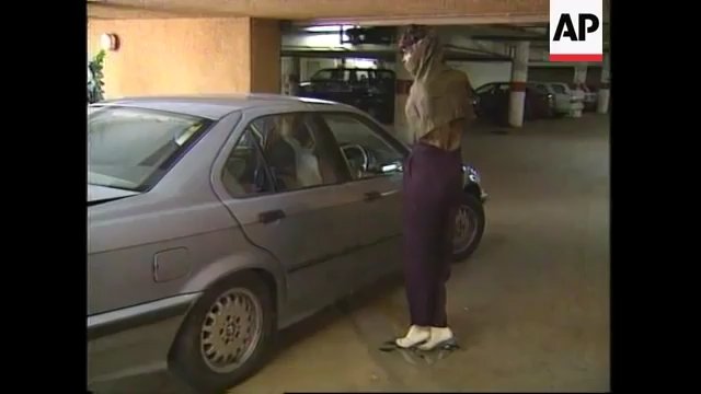 W 1996 roku zaprezentowano innowacyjny sposób chroniący przed kradzieżą samochodu [WIDEO]