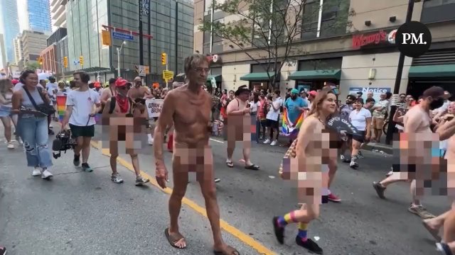 Marsz LGBT w Toronto wyglądał niczym spotkanie ekshibicjonistów [WIDEO]