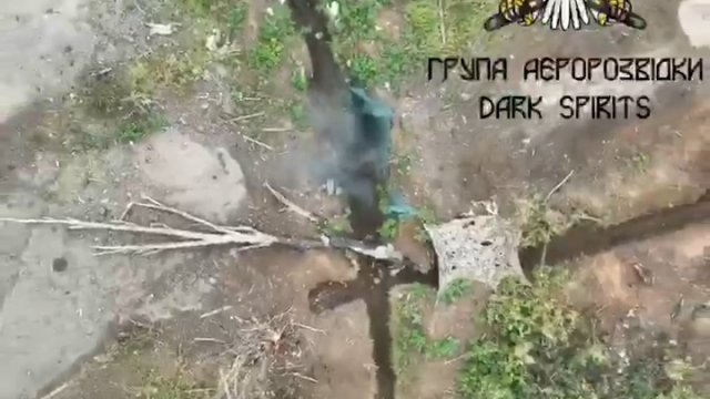 Ukraiński dron wygrywa zabawę w chowanego