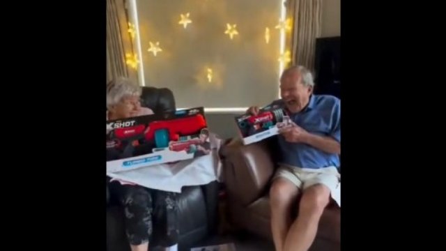 Co można kupić na święta swoim 85-letnim dziadkom?