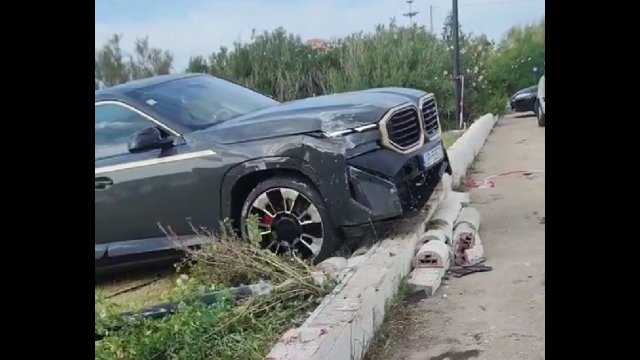 Polski turysta się nie popisał. Rozwalił swoje BMW warte ponad bańkę [WIDEO]