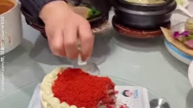 Jeden ze sposobów podania ciasta