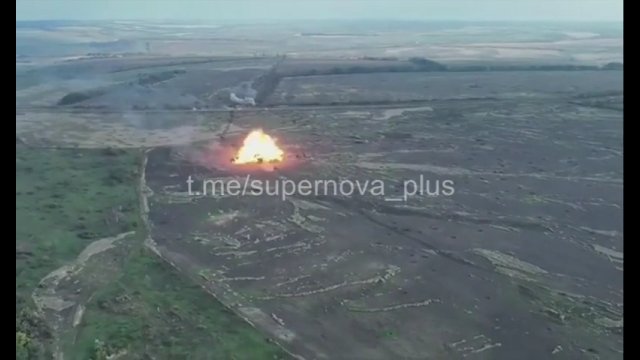 Ukraińscy żołnierze wysadzili w powietrze poruszający się rosyjski konwój