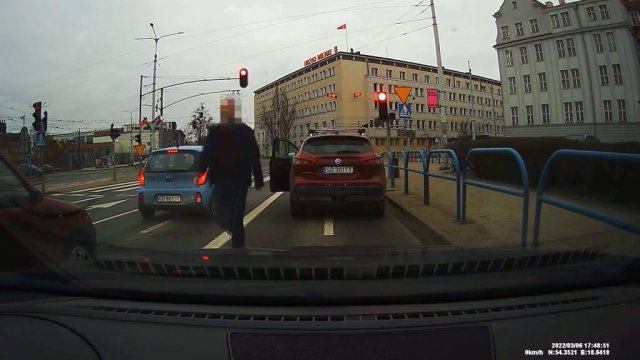 Kierowca atakuje niewinnych Białorusinów Gdańsk 11.03.2022