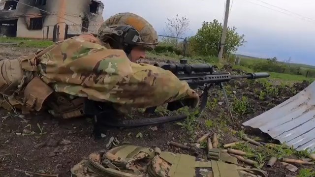 Ukraińscy snajperzy w akcji na wschodzie kraju. Są postrachem rosyjskich generałów