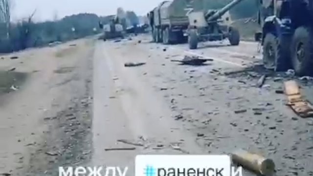 Zniszczony Rosyjski konwój wojskowy. Obwód chersoński.