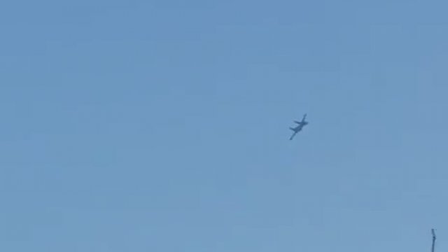 Su-30 uderza w pozycje AFU w Chersoniu.