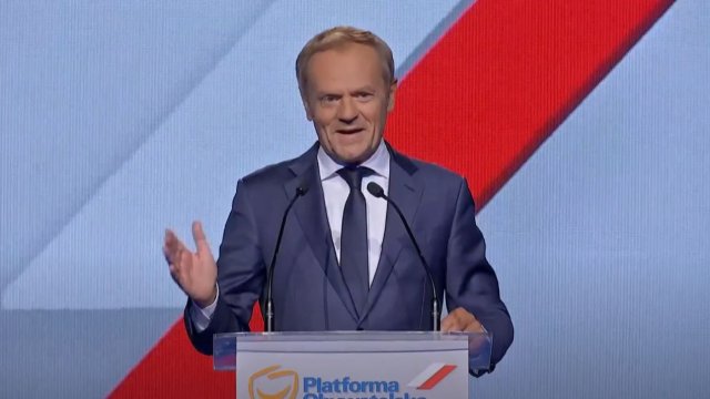 Donald Tusk wraca do polskiej polityki
