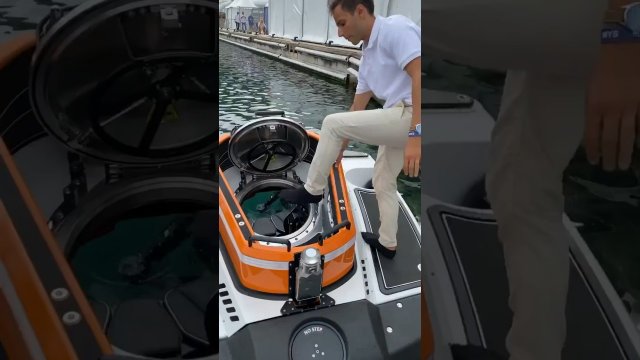 Luksusowa łódź podwodna, która zabierze Cię na głębokość 300 metrów [WIDEO]