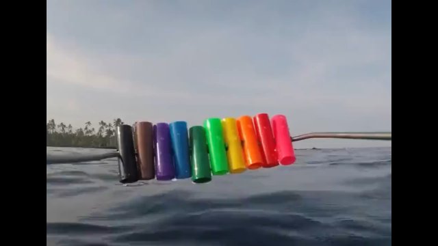 Jak zmienia się postrzeganie kolorów na różnych głębokościach pod wodą [WIDEO]