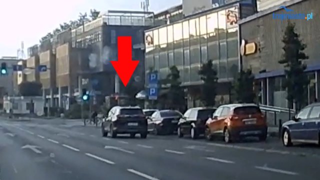 Kierowca nagrał moment wybuchu baru z kebabem w Gdańsku [WIDEO]