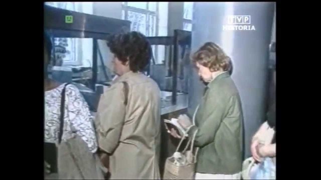 PRL 1986 Poczta bałagan Zeszytów brak. Przystanki brudne - absurdy komuny